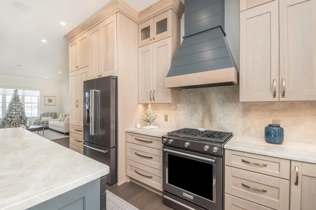 $3,990,000 | 1829 West Mill Road, Jackson, WI 53037