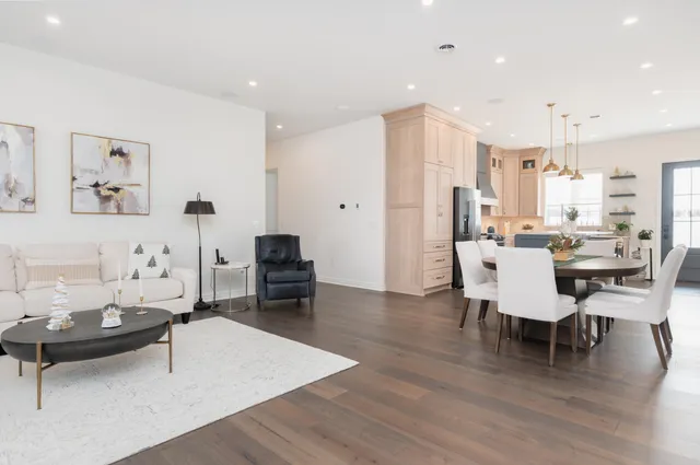 $3,990,000 | 1829 West Mill Road, Jackson, WI 53037