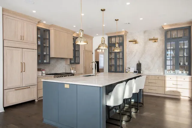 $3,990,000 | 1829 West Mill Road, Jackson, WI 53037