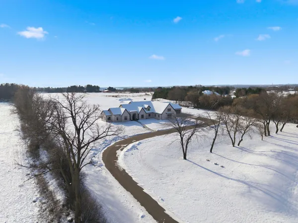 $3,990,000 | 1829 West Mill Road, Jackson, WI 53037