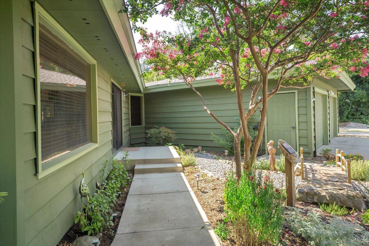 12325 Craig Avenue Red Bluff, CA 96080 - Photo 41 of 68 42-DSC08561