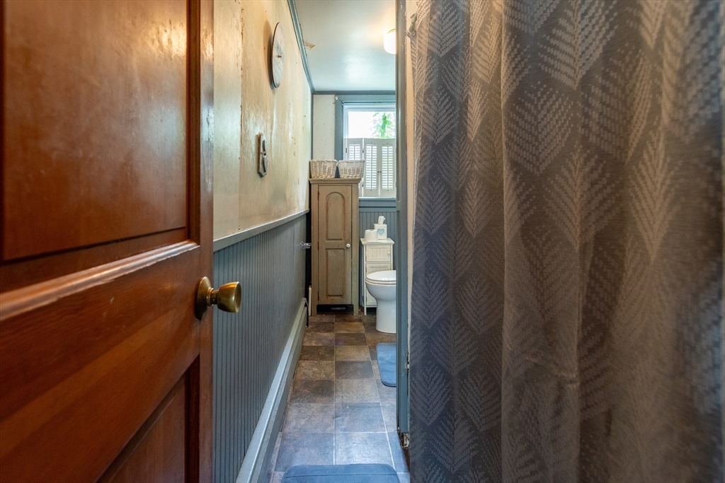 36 Ripley Street Somerset, MA 02725 - Photo 17 of 24 Gallery Image 17