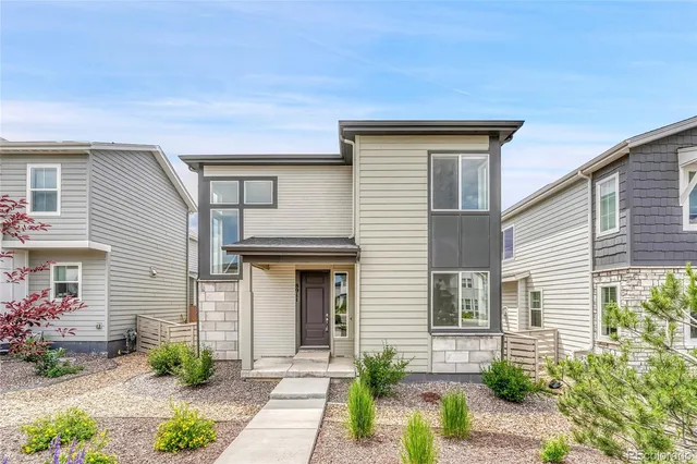$629,000 | 8911 Eagle River Street, Littleton, CO 80125