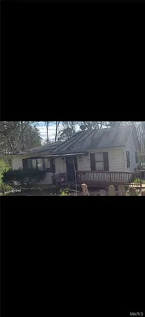 $174,700 | 8715 Susan Lane, Dittmer, MO 63023