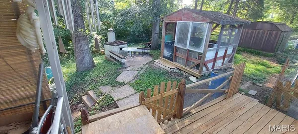 $174,700 | 8715 Susan Lane, Dittmer, MO 63023