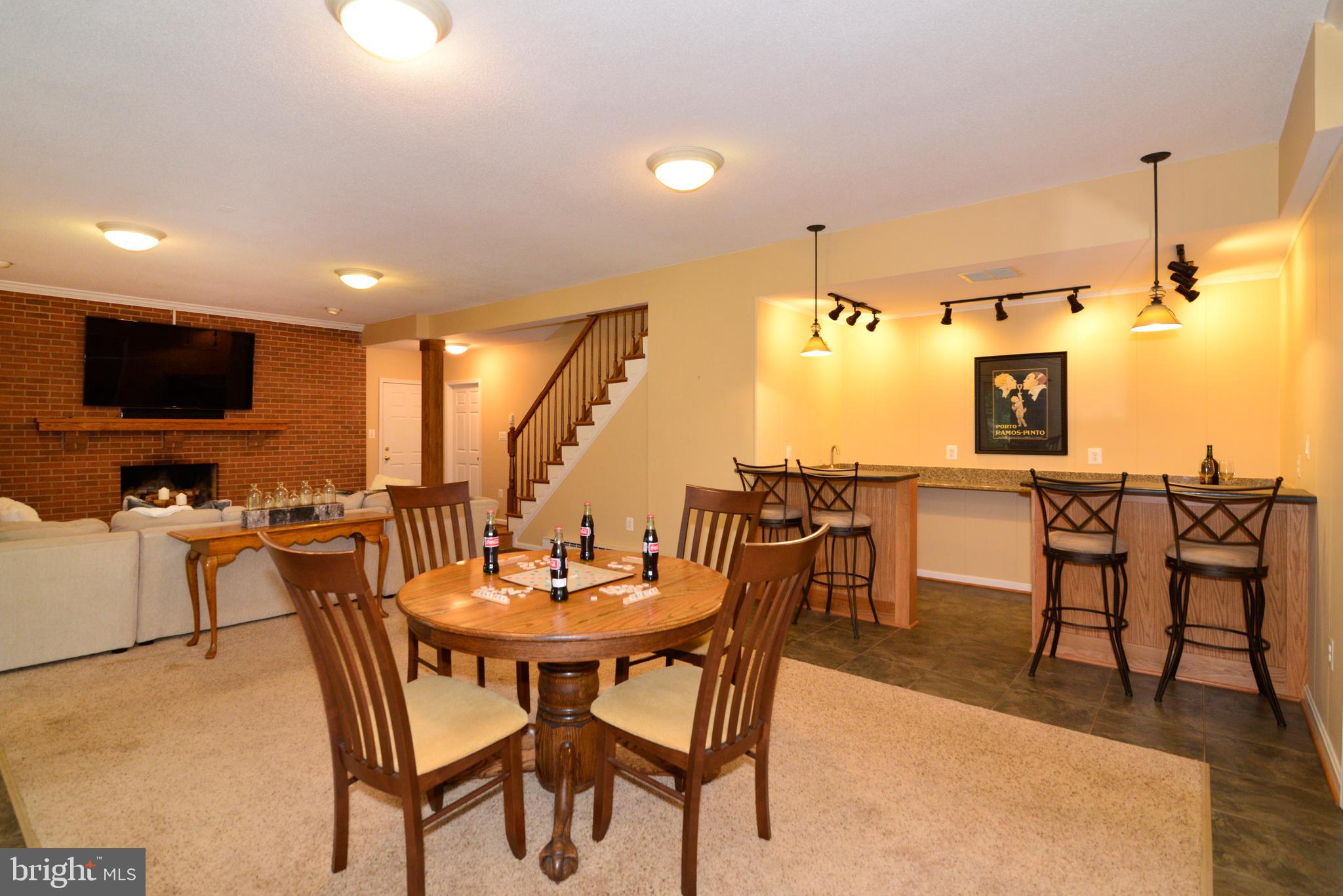 1700 Besley Road Vienna, VA 22182 - Photo 36 of 53 Lower Level view