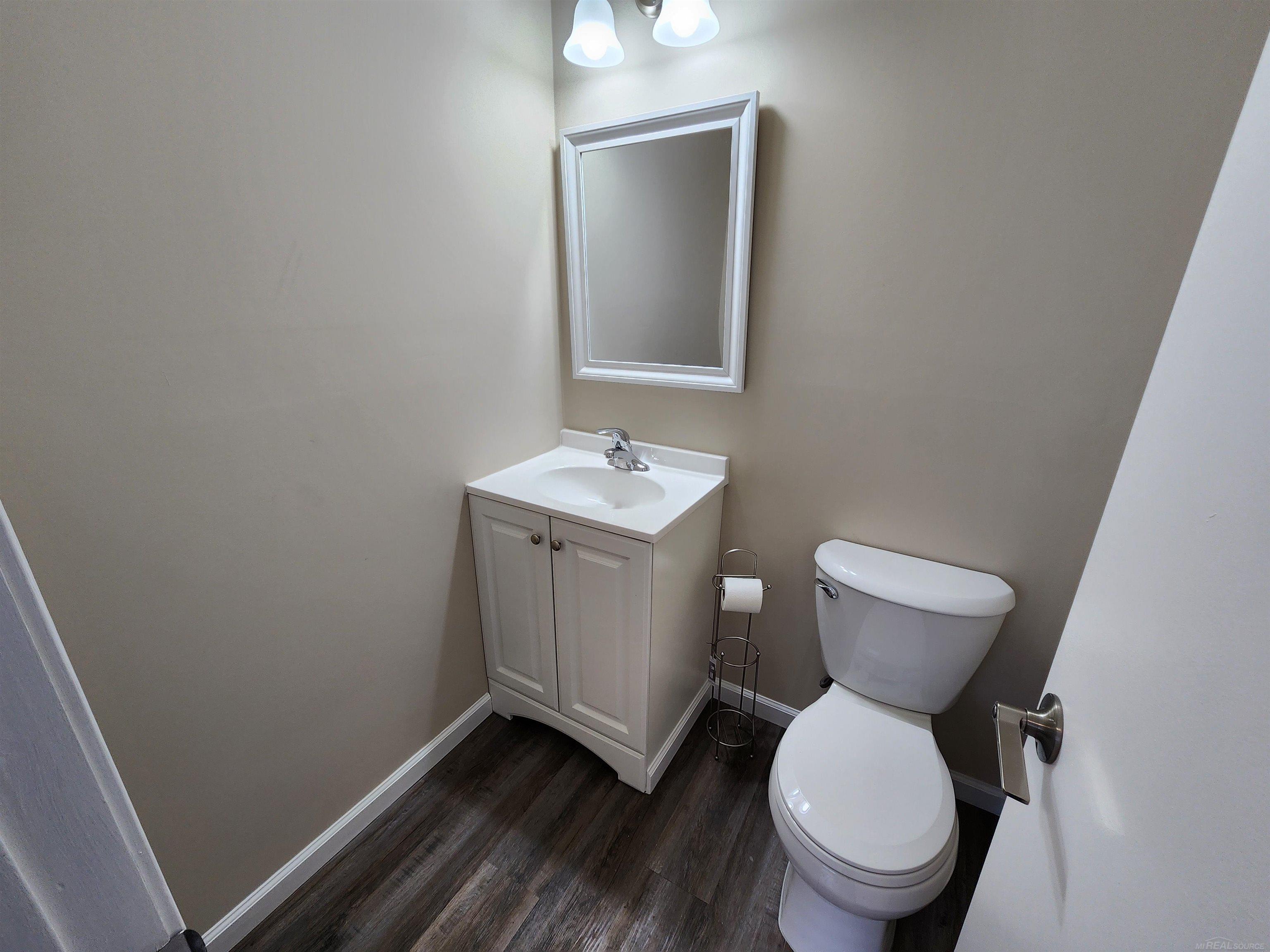 343 Rivard Boulevard Grosse Pointe, MI 48230 - Photo 27 of 31