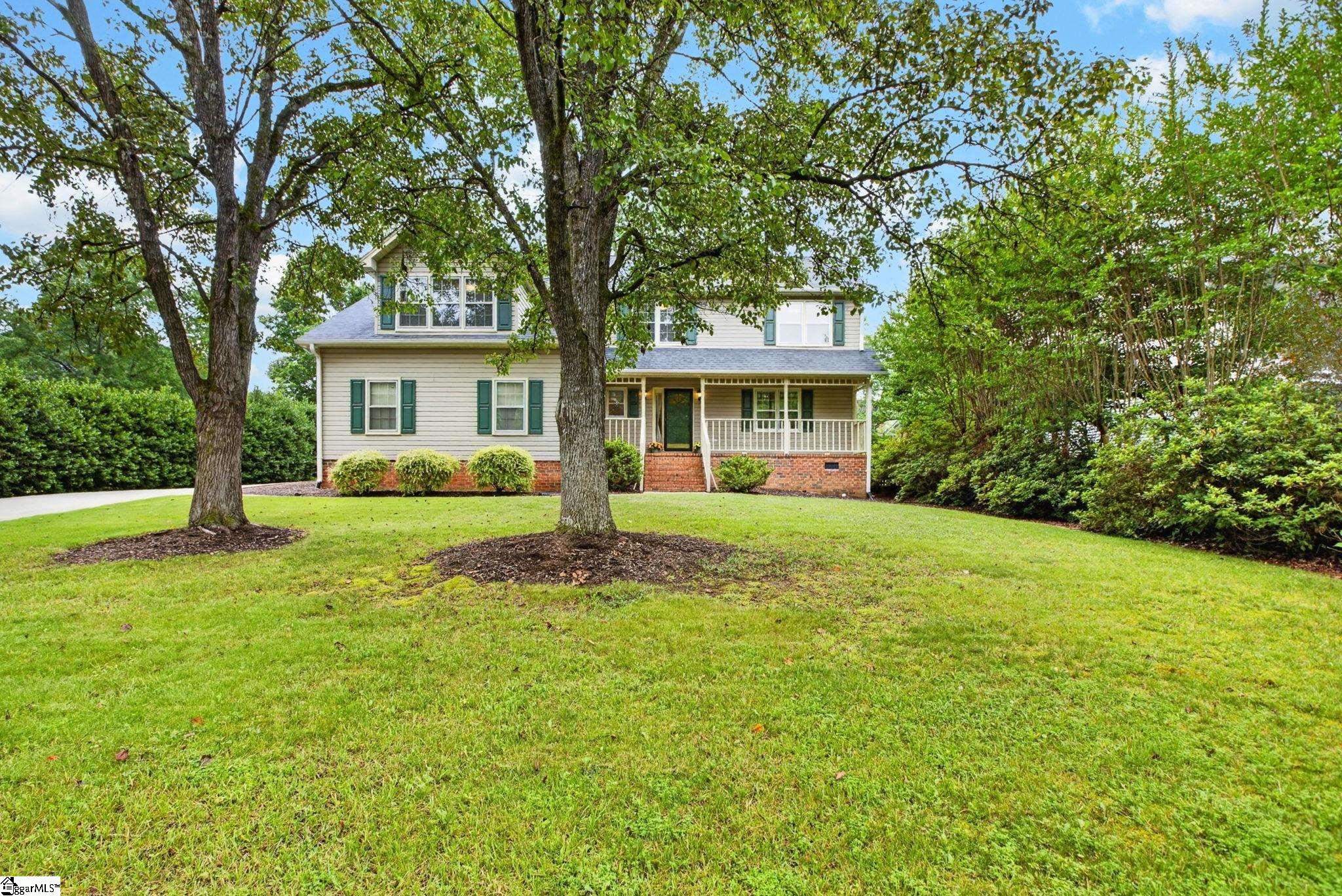 703 East Silverleaf Street Greer, SC 29650 - Photo 2 of 44