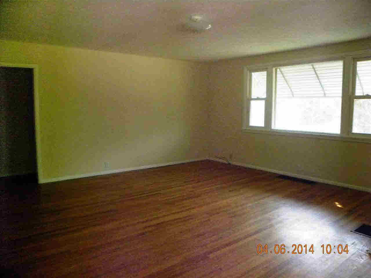 1600 South Nebo Road Yorktown, IN 47396 - Photo 5 of 9 Gallery Image 5