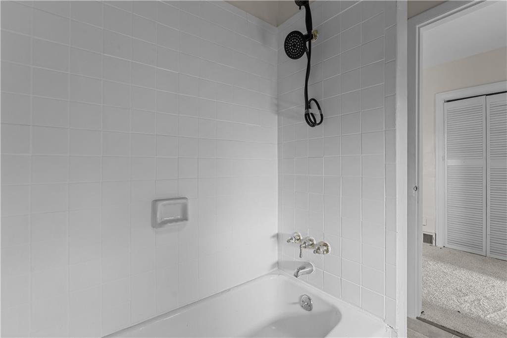 1428 Adams Street Pittsburgh, PA 15233 - Photo 19 of 25