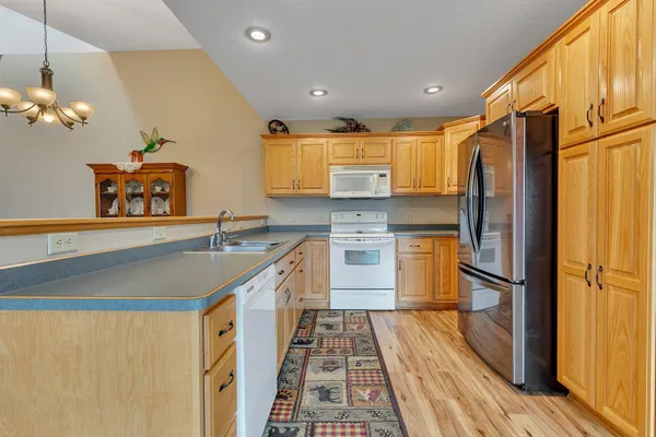 $250,000 | 730 Alldon Park Drive, Paynesville, MN 56362