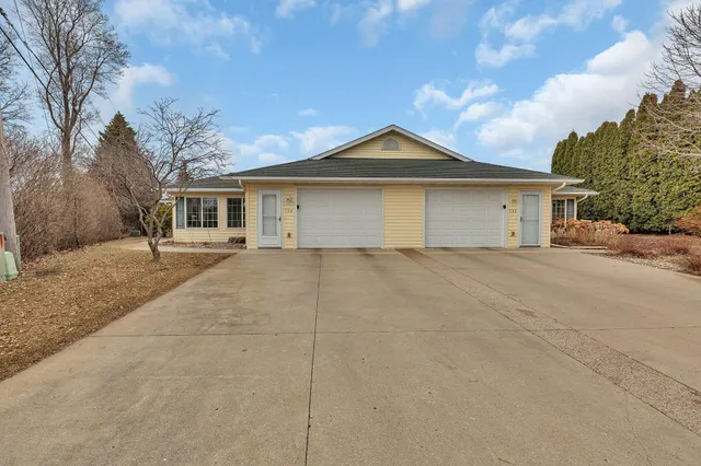 $260,000 | 730 Alldon Park Drive, Paynesville, MN 56362