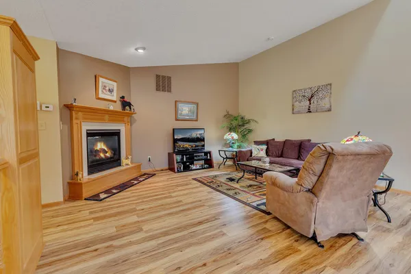 $250,000 | 730 Alldon Park Drive, Paynesville, MN 56362