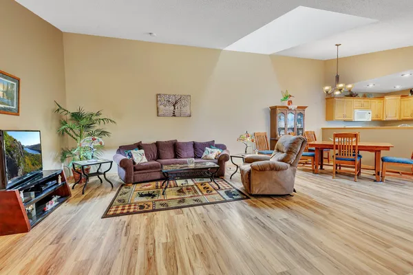 $250,000 | 730 Alldon Park Drive, Paynesville, MN 56362