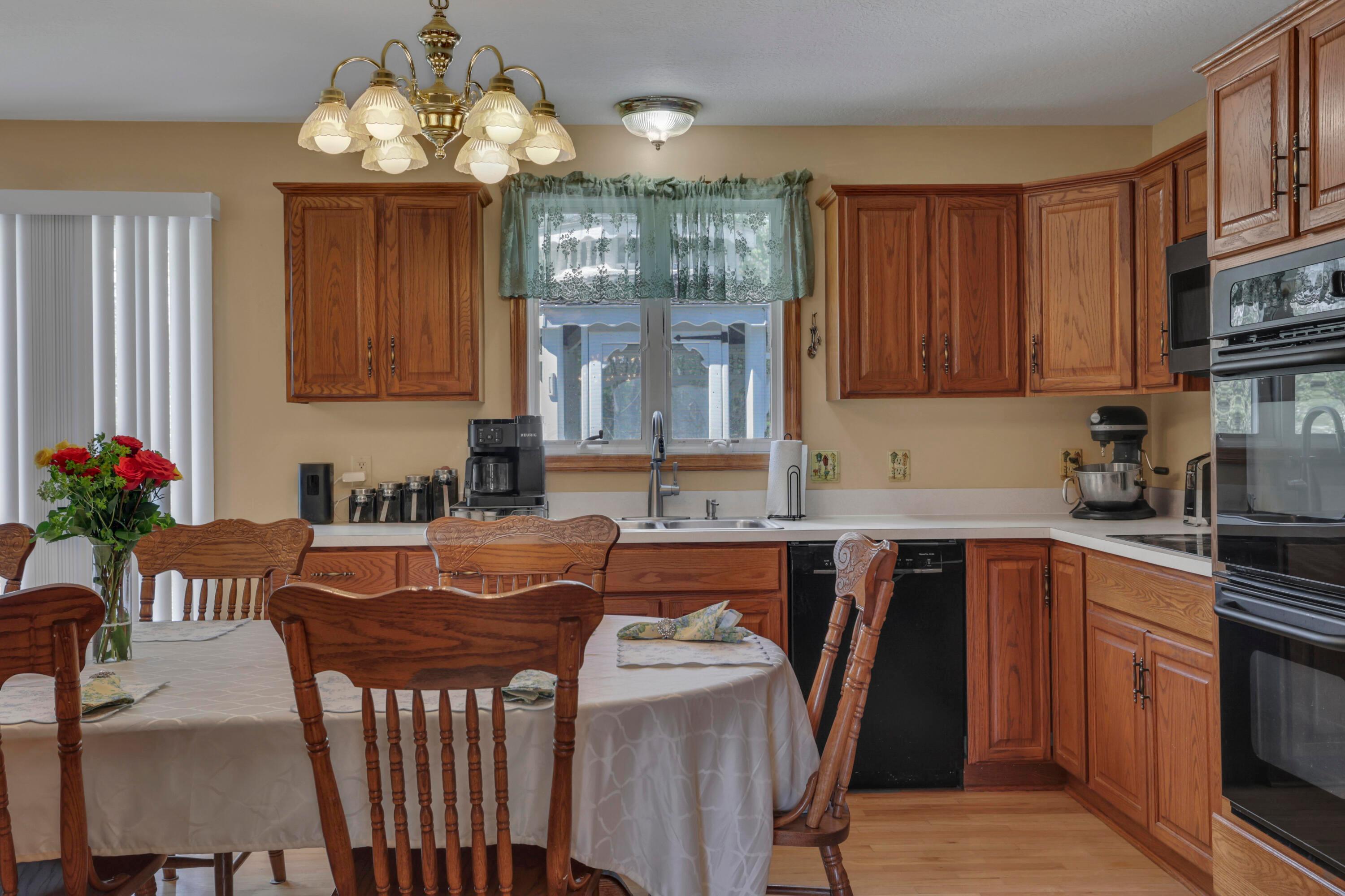 36050 Smith Chapel Road Logan, OH 43138 - Photo 21 of 99 19-print-011A2717