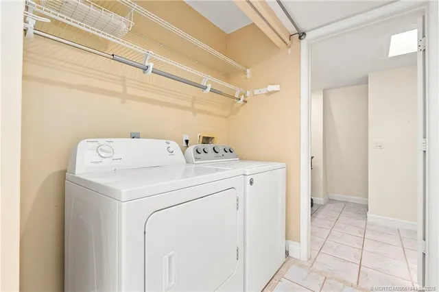 a view of walk in closet