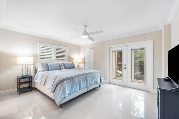 $4,300 | 7286 Huntington Lane, Unit 301, Delray Beach, FL 33446