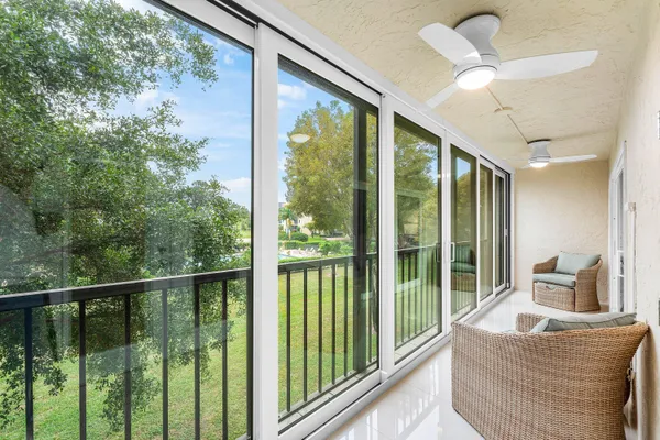 $4,300 | 7286 Huntington Lane, Unit 301, Delray Beach, FL 33446