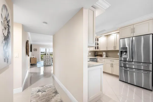 $4,300 | 7286 Huntington Lane, Unit 301, Delray Beach, FL 33446