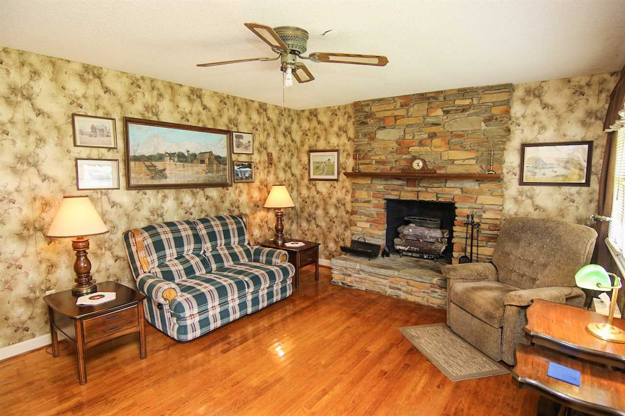 4041 Brogden Road Smithfield, NC 27577 - Photo 4 of 29 Photo 4
