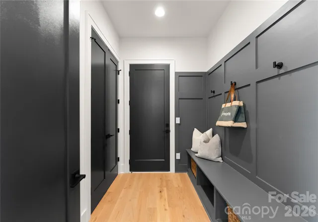 $858,000 | 2005 South Street, Charlotte, NC 28208