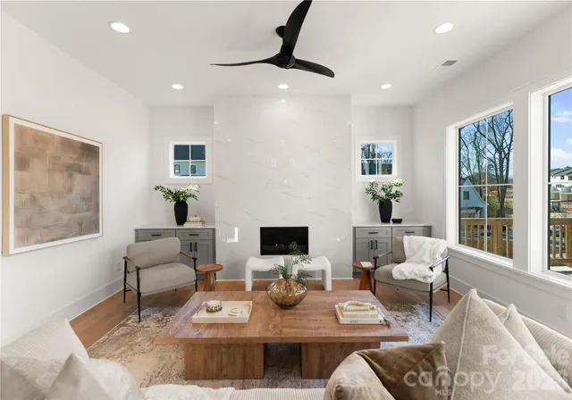 $858,000 | 2005 South Street, Charlotte, NC 28208