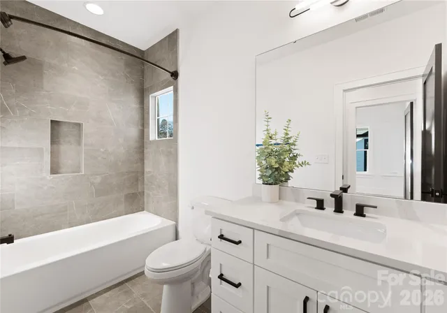 $858,000 | 2005 South Street, Charlotte, NC 28208