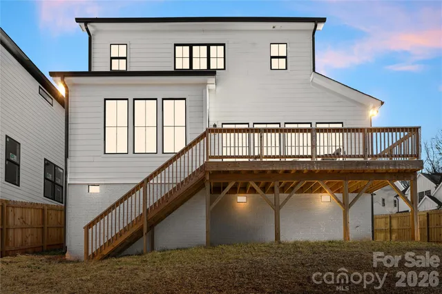 $858,000 | 2005 South Street, Charlotte, NC 28208