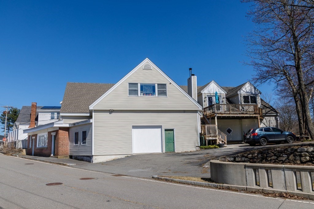 14 Travers Street Gardner, MA 01440 - Photo 3 of 20