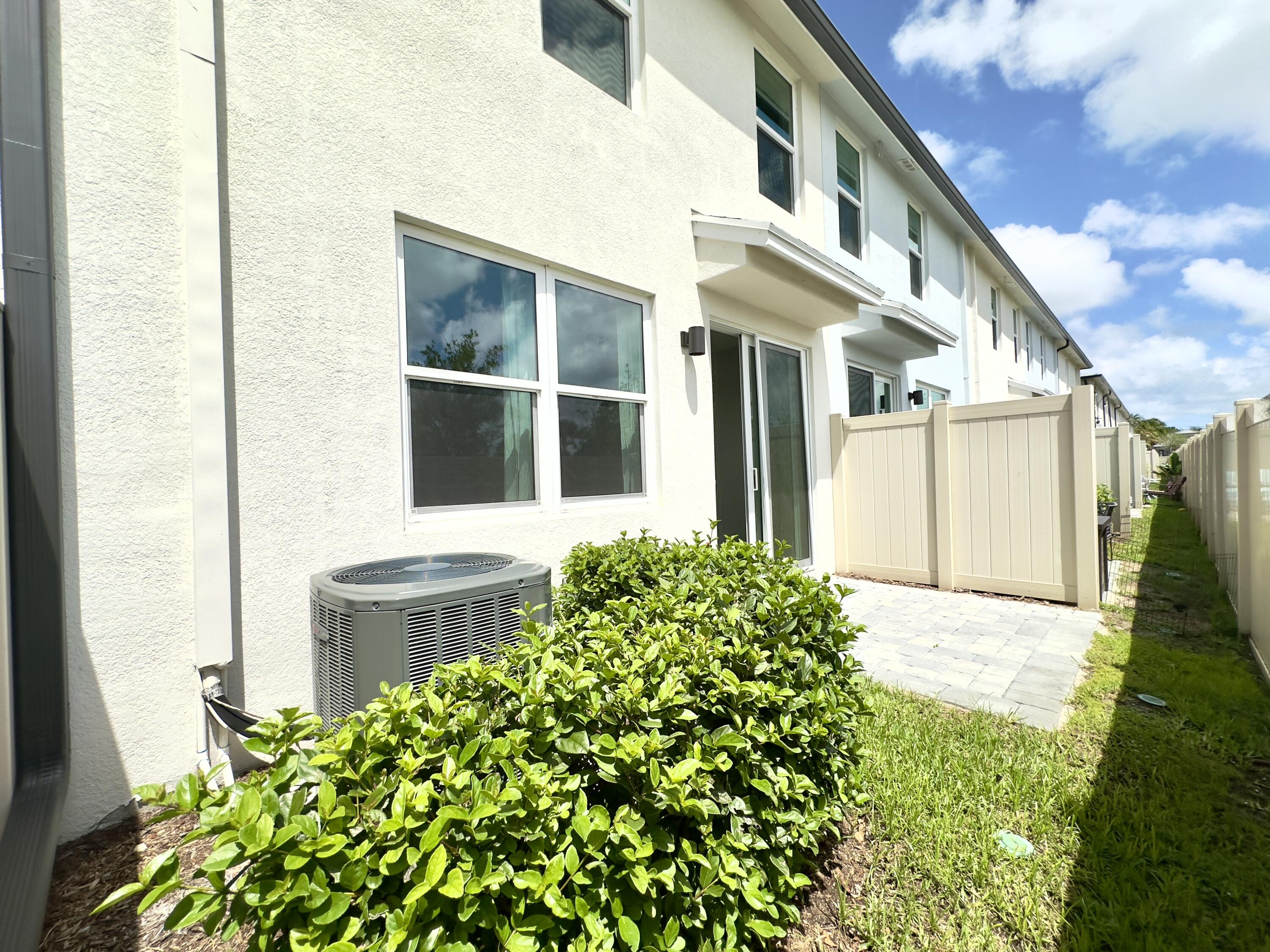 3922 Southeast Caladium Court, Unit 3922 Stuart, FL 34997 - Photo 40 of 54 IMG_0154