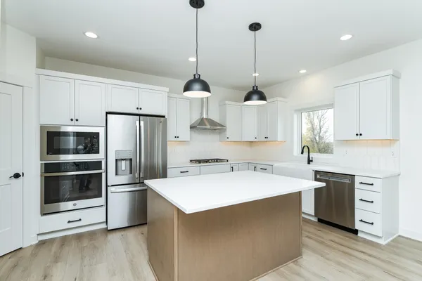 $594,900 | 1816 Robinson Lane Northeast, Byron, MN 55920