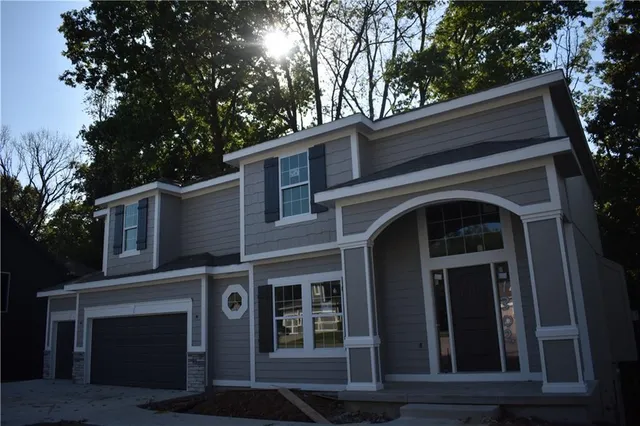 $479,900 | 1302 Melissa Court, Kearney, MO 64060