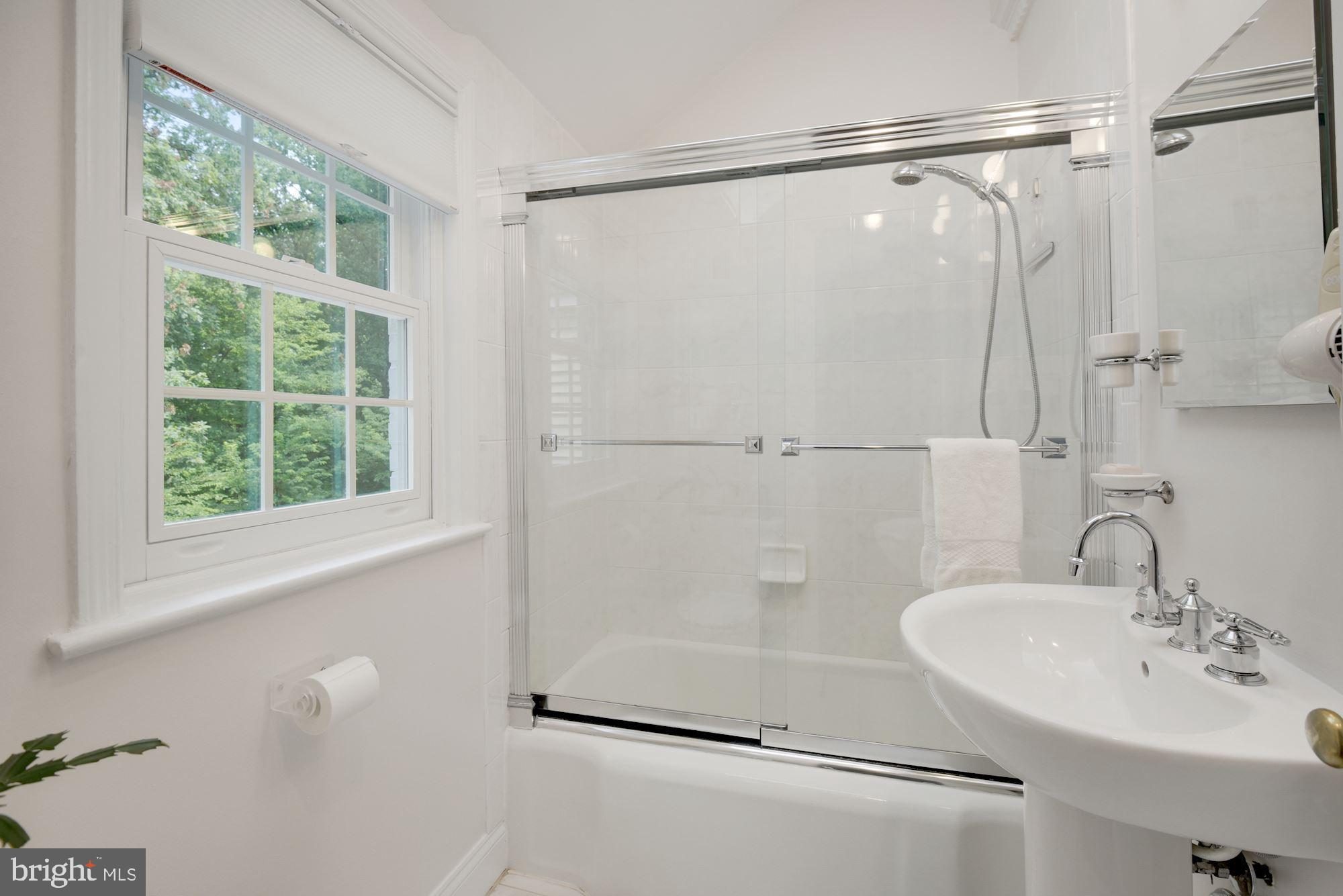 10227 Big Rock Road Silver Spring, MD 20901 - Photo 36 of 57