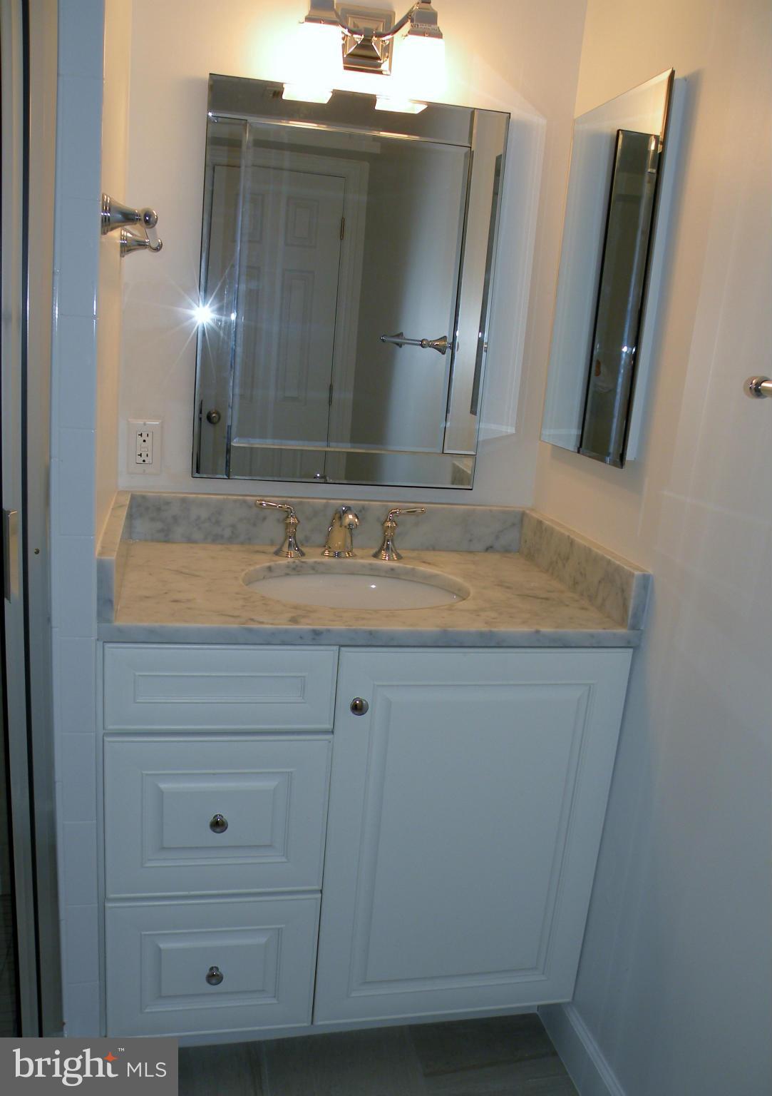 1230 Kensington Road McLean, VA 22101 - Photo 26 of 26 Bath