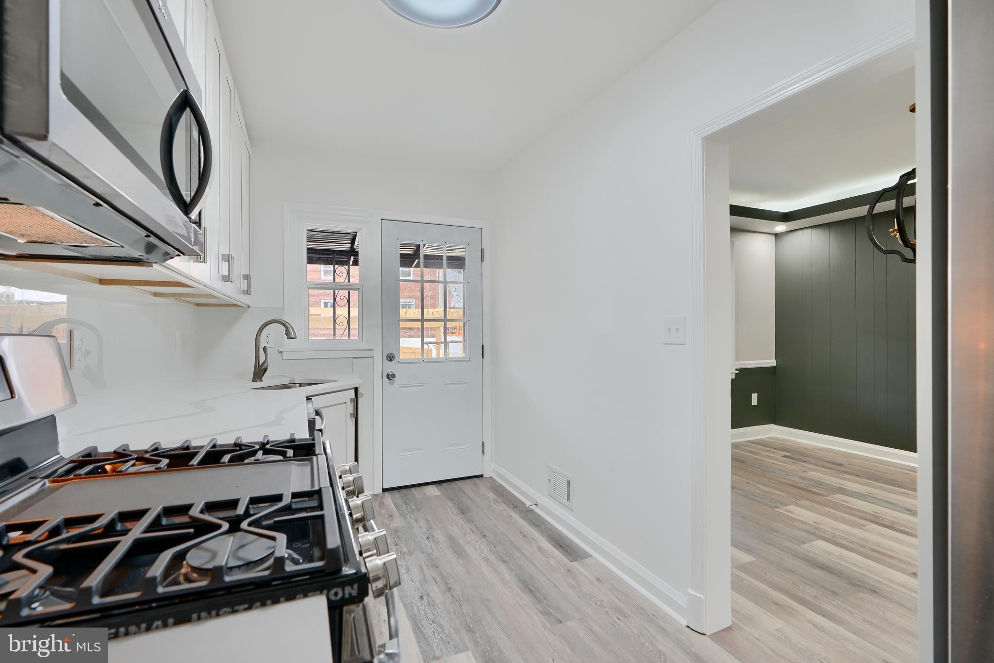 6004 Falkirk Road Baltimore, MD 21239 - Photo 10 of 30