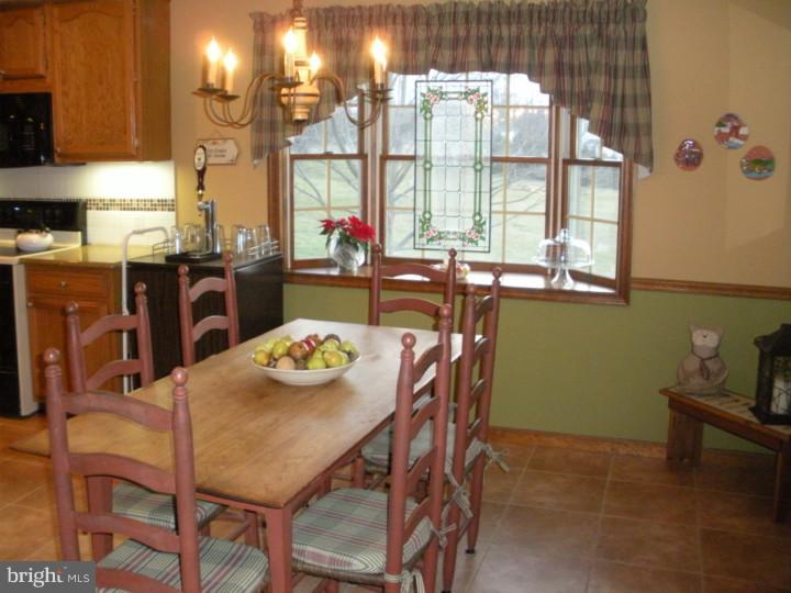 3082 Mill Road Norristown, PA 19403 - Photo 8 of 25 Kitchen