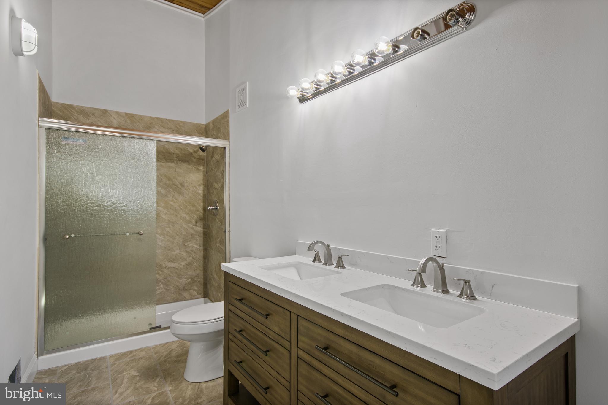2399 Garwood Road Sicklerville, NJ 08081 - Photo 24 of 46