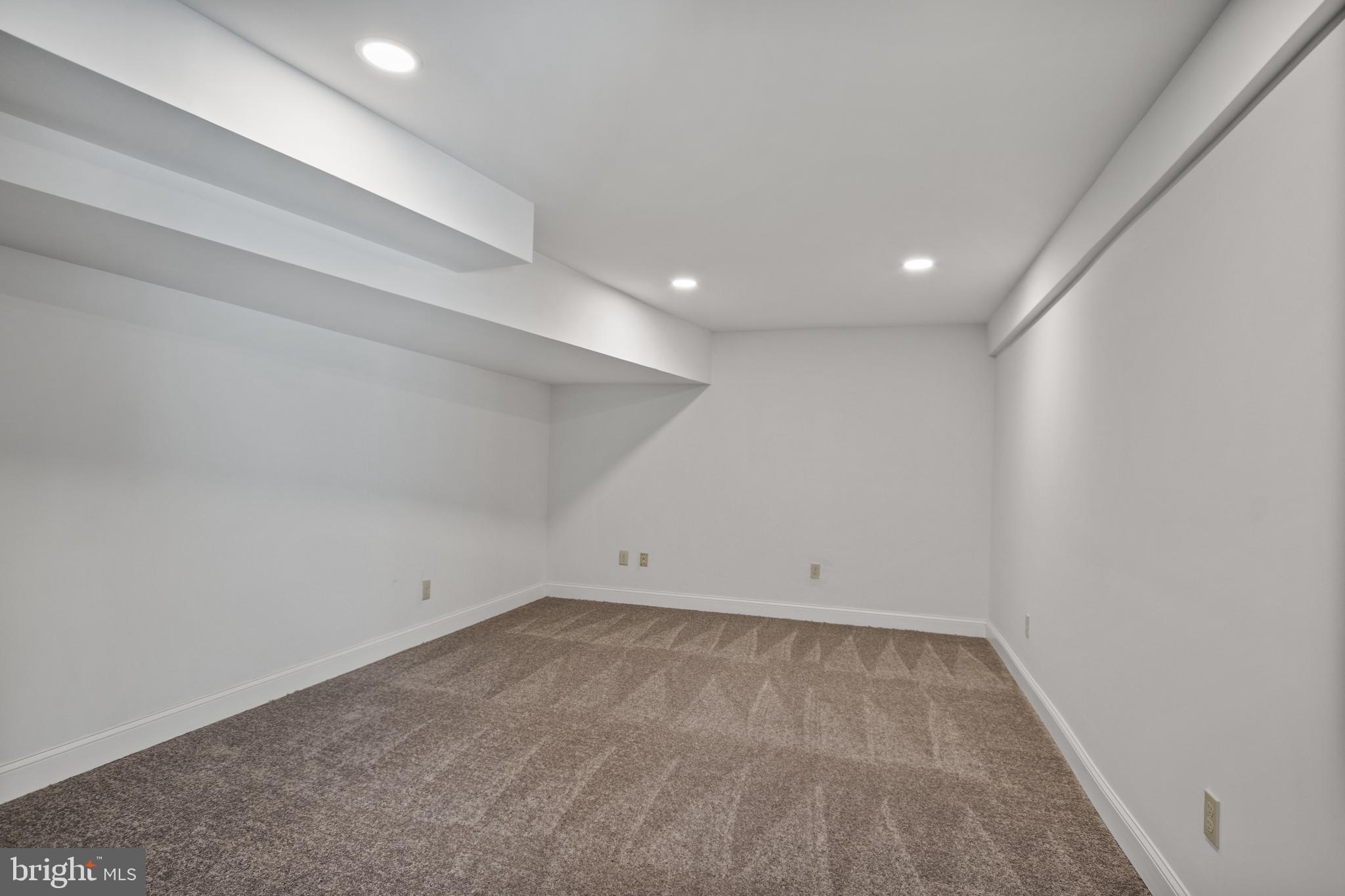 2399 Garwood Road Sicklerville, NJ 08081 - Photo 25 of 46