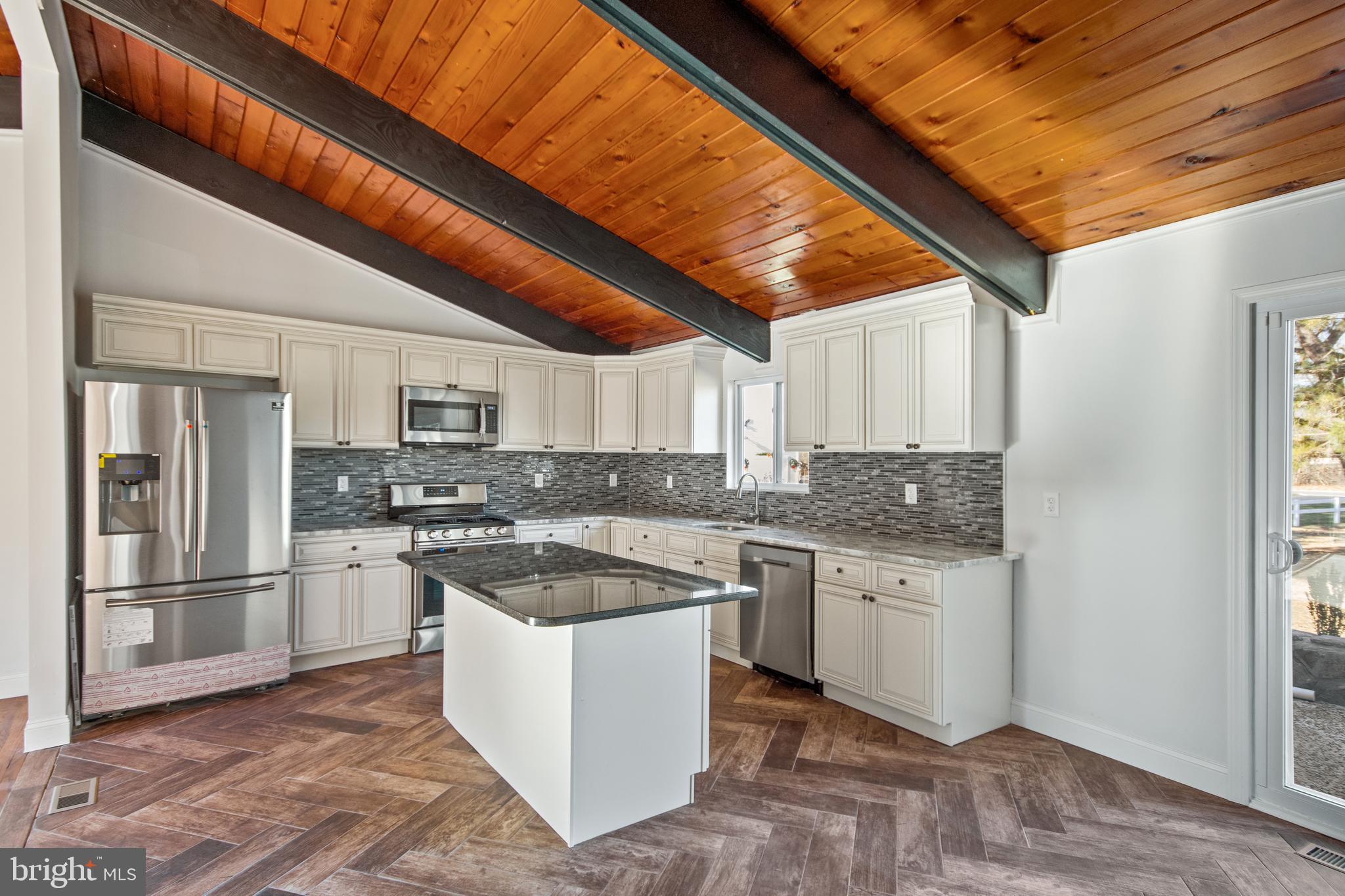 2399 Garwood Road Sicklerville, NJ 08081 - Photo 4 of 46