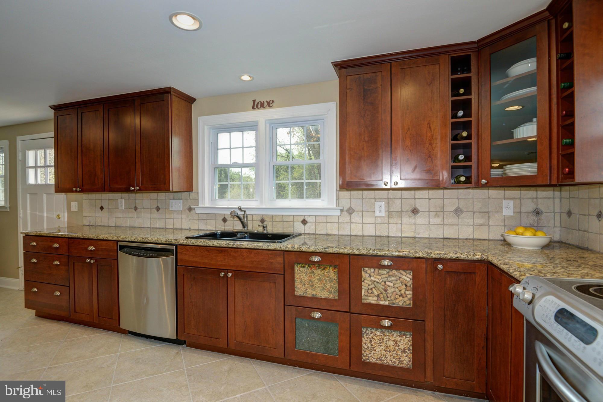 7389 Pindell School Road Fulton, MD 20759 - Photo 8 of 28 Kitchen