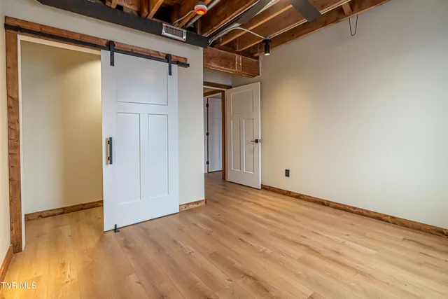 $2,800 | 453 East Main Street, Unit 200, Kingsport, TN 37660