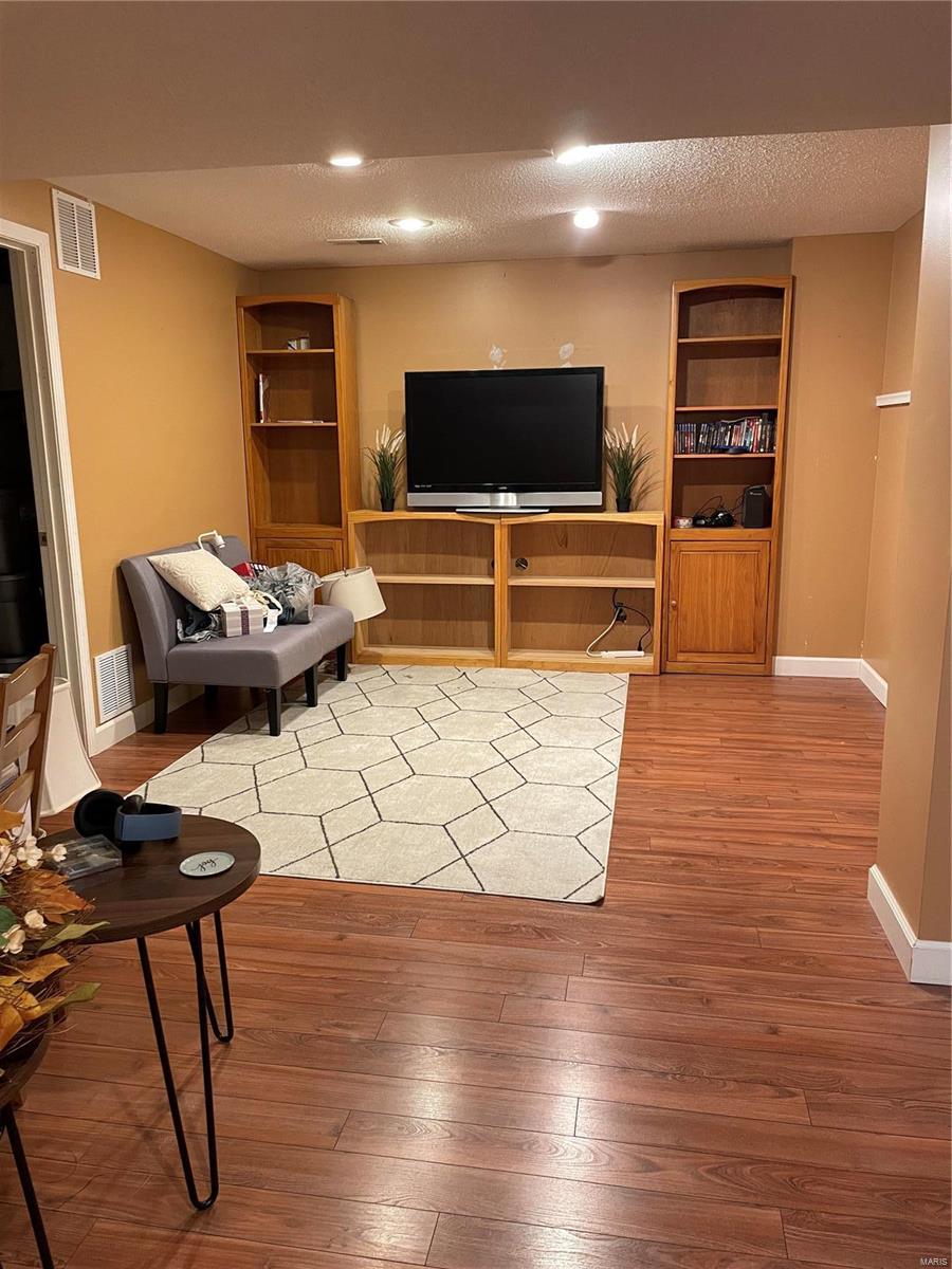 501 Patton Drive Troy, IL 62294 - Photo 31 of 46