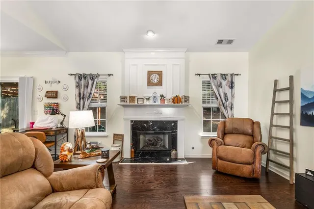 $399,900 | 10 Rockridge Drive, Newnan, GA 30265