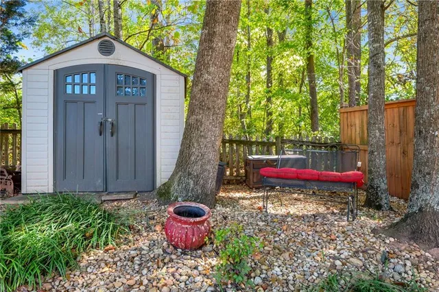 $399,900 | 10 Rockridge Drive, Newnan, GA 30265