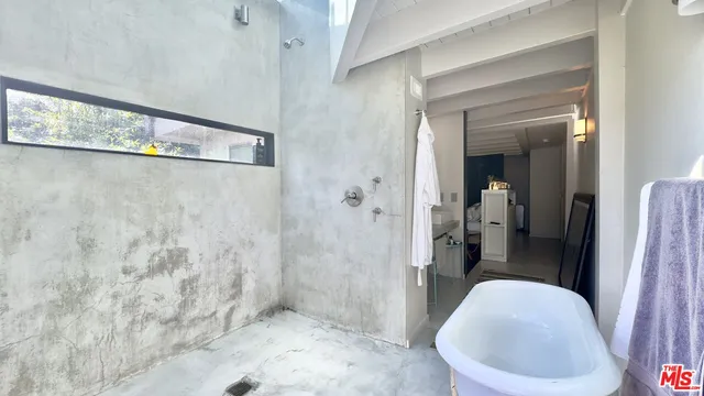 $9,900 | 19562 Cave Way, Topanga, CA 90290