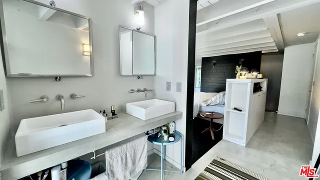 $9,900 | 19562 Cave Way, Topanga, CA 90290