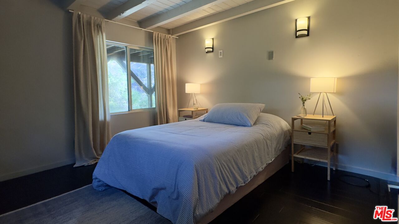 19562 Cave Way Topanga, CA 90290 - Photo 23 of 39