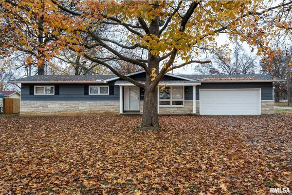 $115,000 | 800 West 11th Street, Johnston City, IL 62951