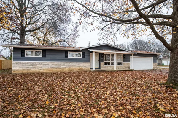 $115,000 | 800 West 11th Street, Johnston City, IL 62951