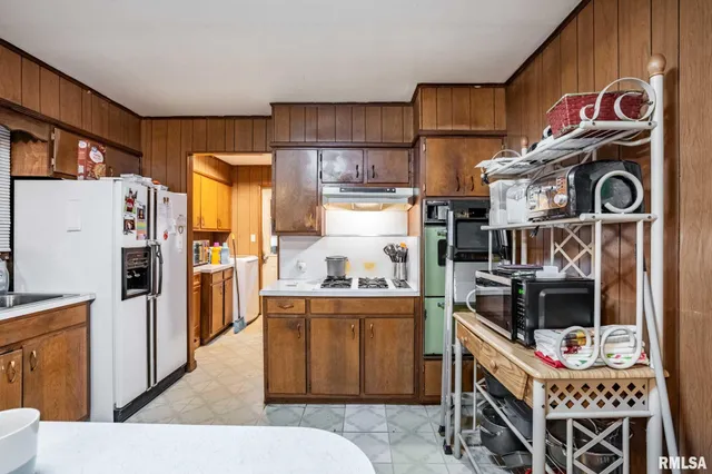 $115,000 | 800 West 11th Street, Johnston City, IL 62951